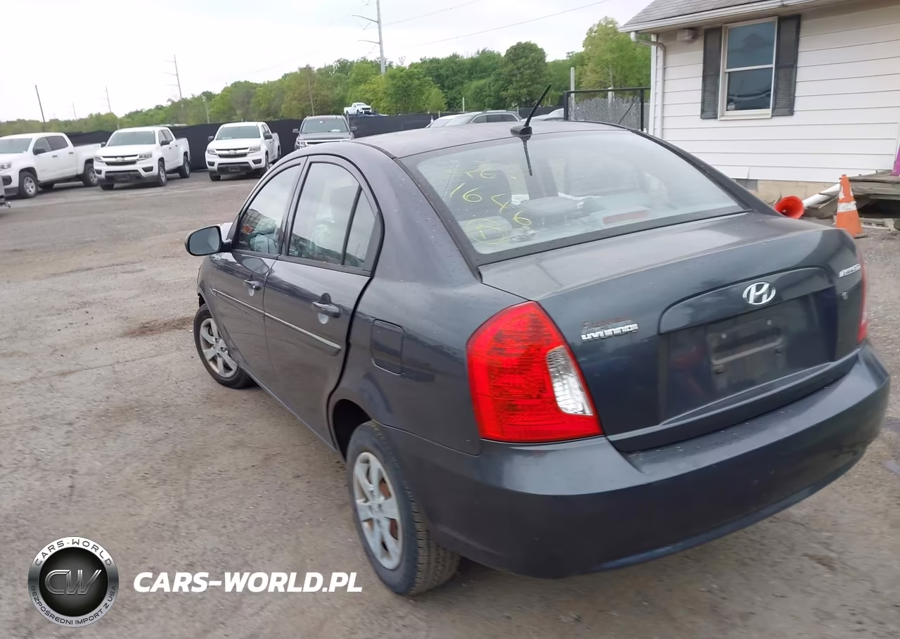 2010 Hyundai Accent Gls VIN:KMHCN4AC4AU498370 - 3
