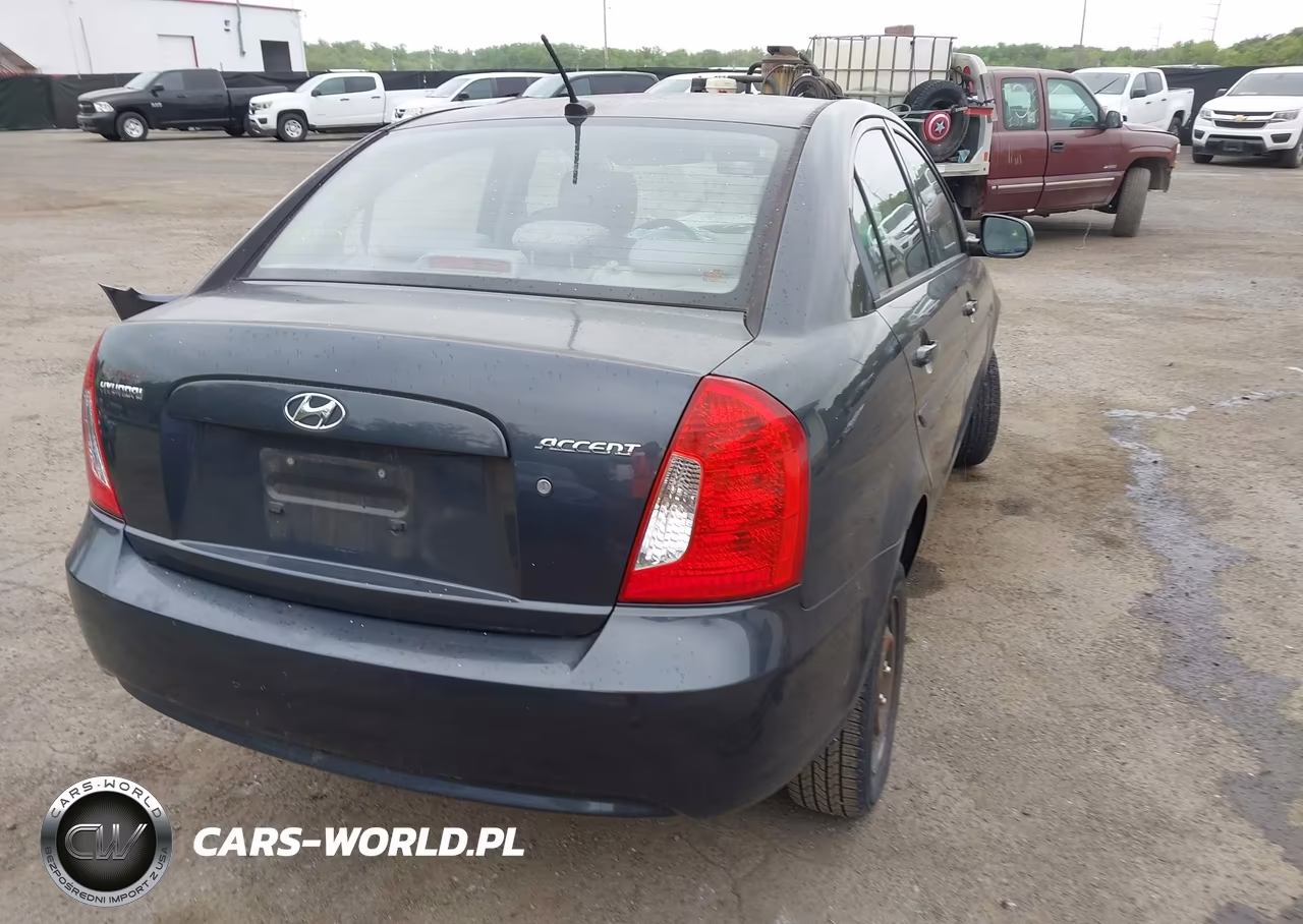 2010 Hyundai Accent Gls VIN:KMHCN4AC4AU498370 - 4