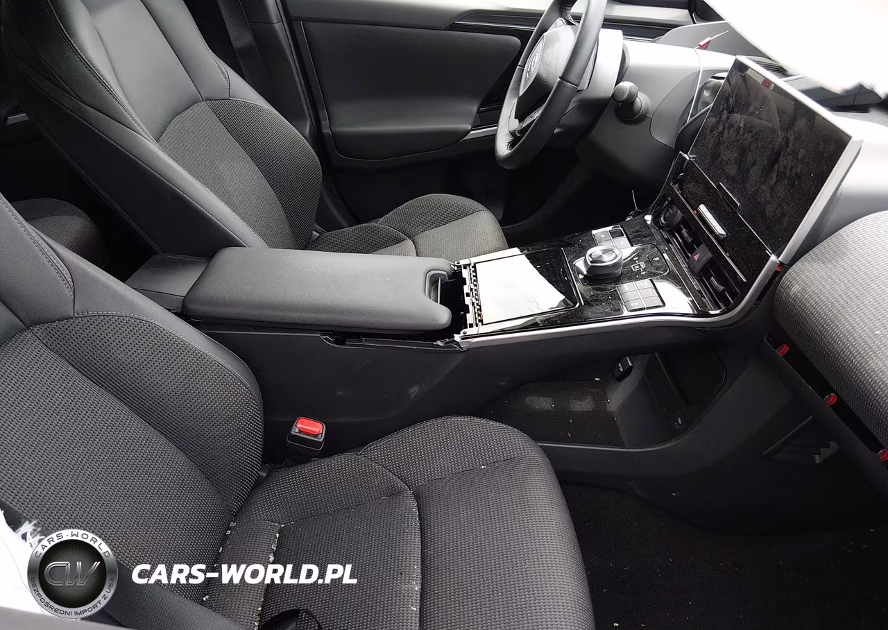 2025 Toyota Bz4X Xle VIN:JTMAAAAA7SA072020 - 5