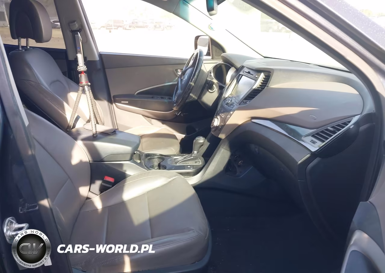 2016 Hyundai Santa Fe Sport 2.4L VIN:5XYZU3LB1GG365883 - 5