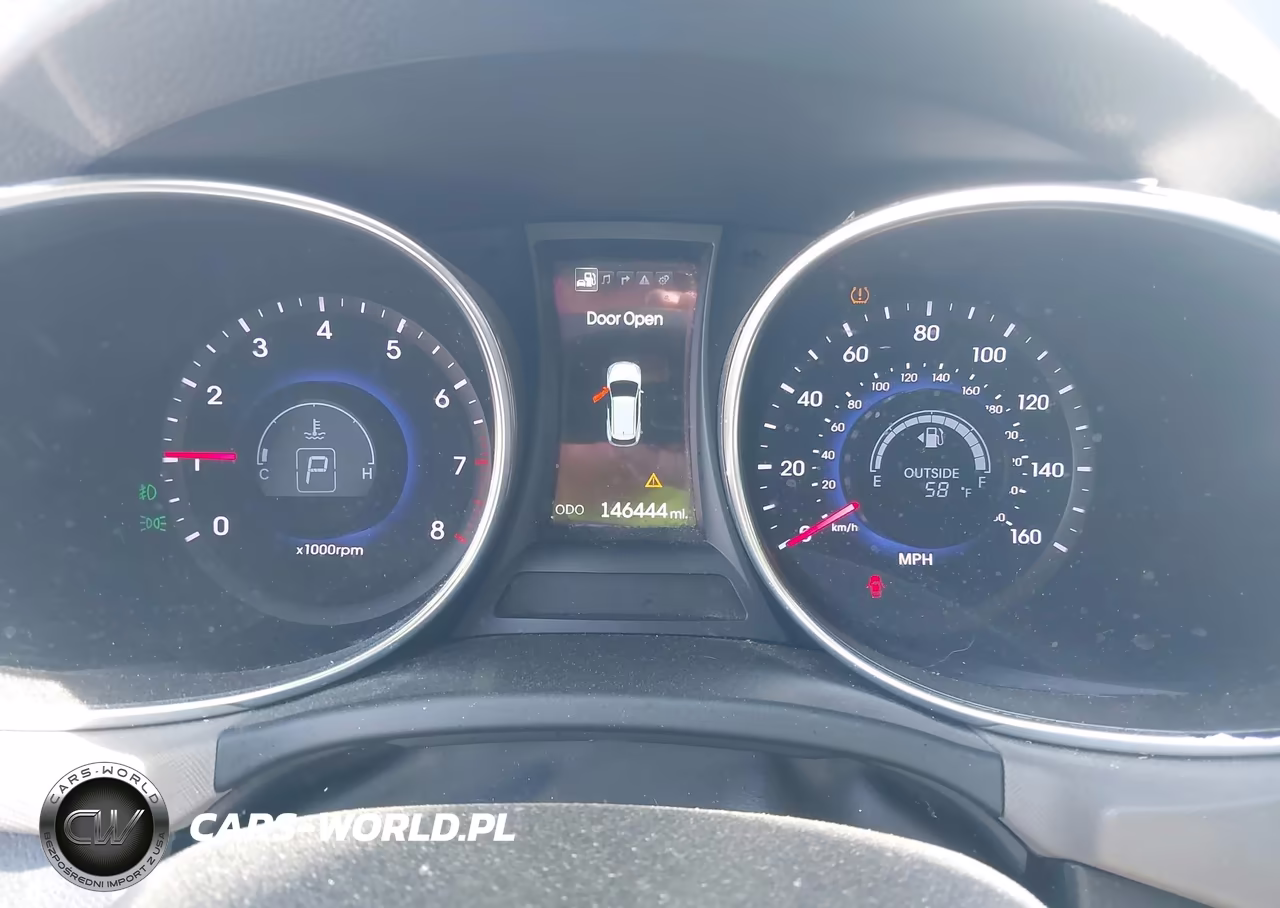 2016 Hyundai Santa Fe Sport 2.4L VIN:5XYZU3LB1GG365883 - 7