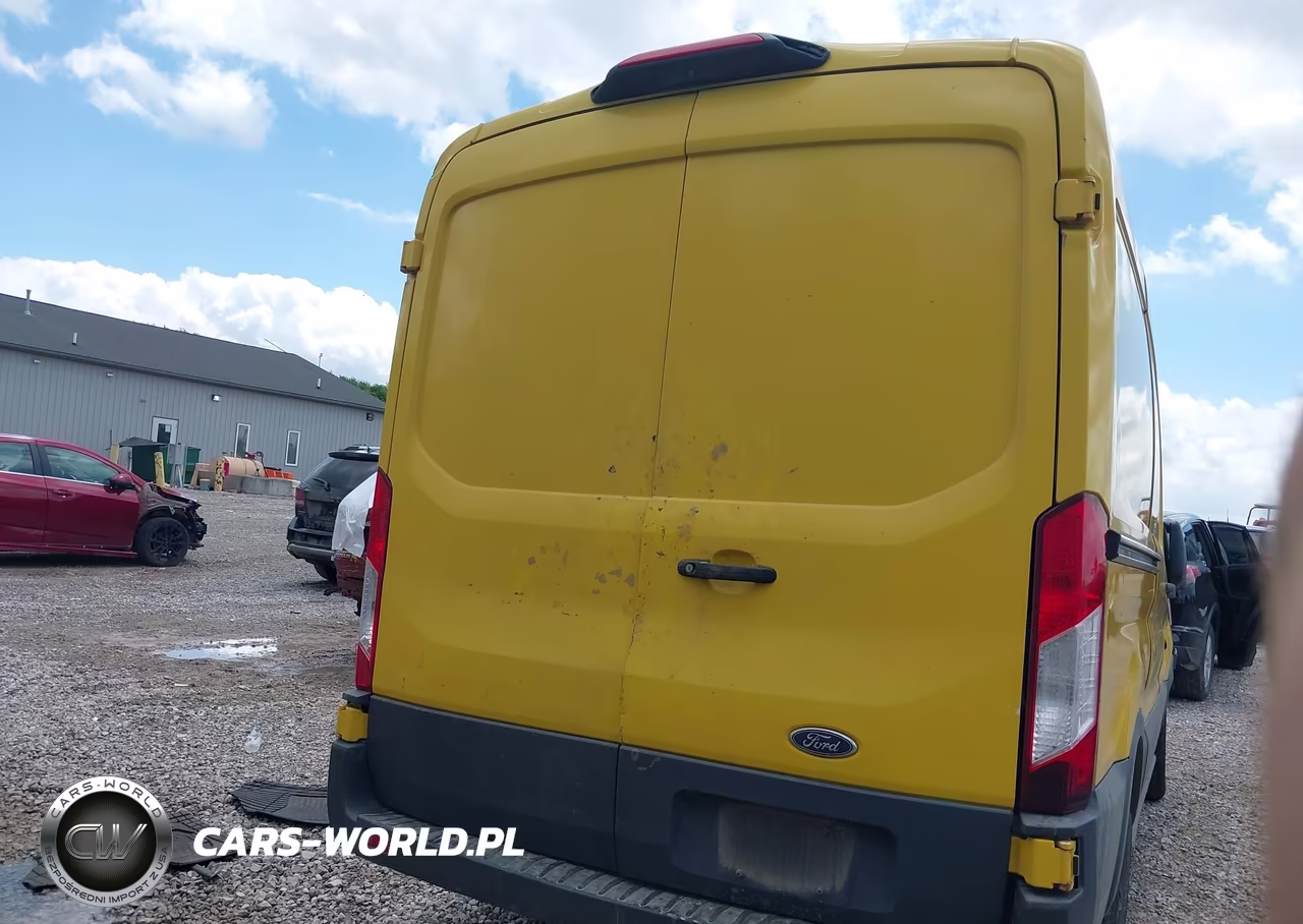 2018 Ford Transit-150 VIN:1FTYE1CM0JKB50298 - 16