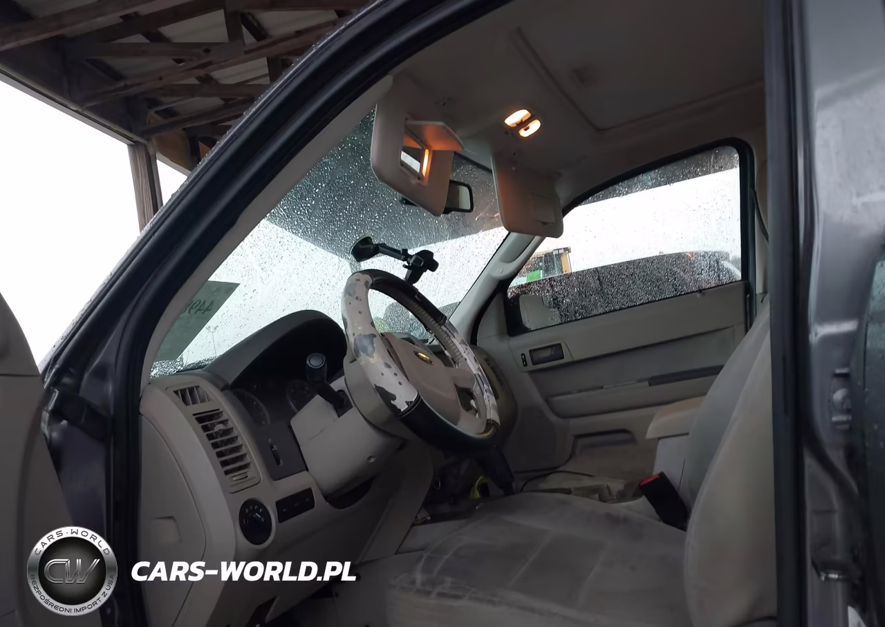 2011 Ford Escape Xlt VIN:1FMCU0D78BKA47336 - 5