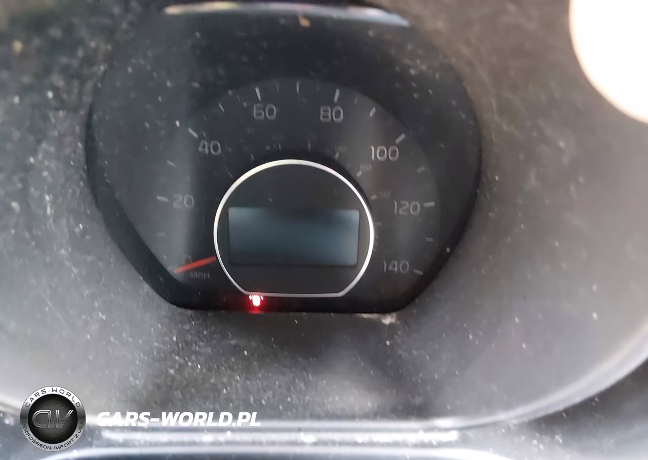 2017 Kia Soul + VIN:KNDJP3A51H7468124 - 7