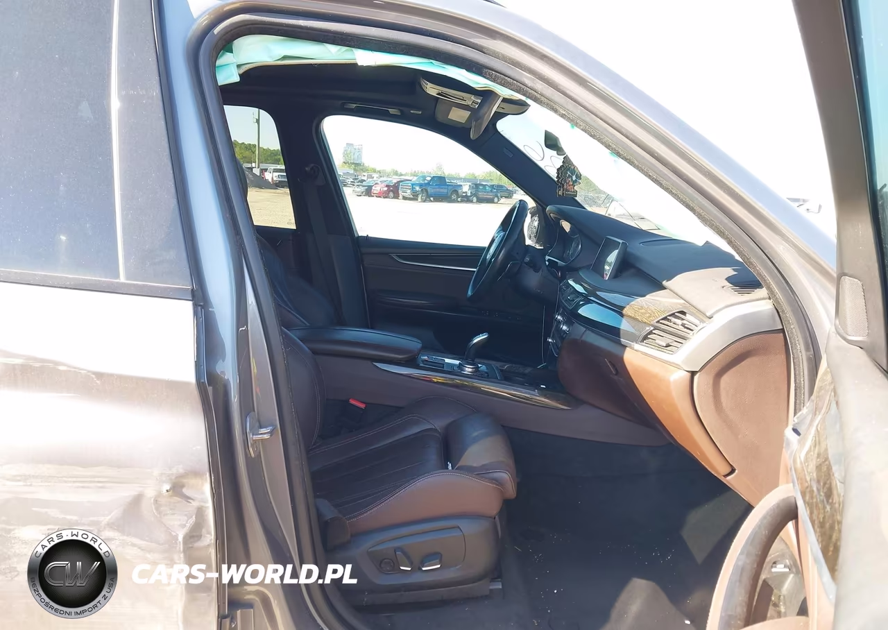 2015 BMW X5 xDrive50I VIN:5UXKR6C53F0J75486 - 5