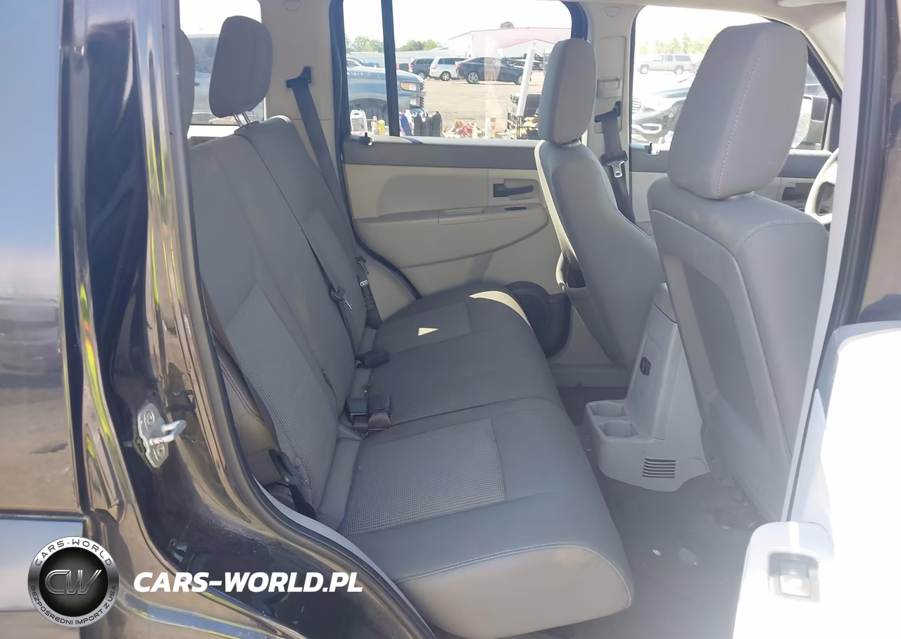 2008 Jeep Liberty Sport VIN:1J8GN28K58W107760 - 8