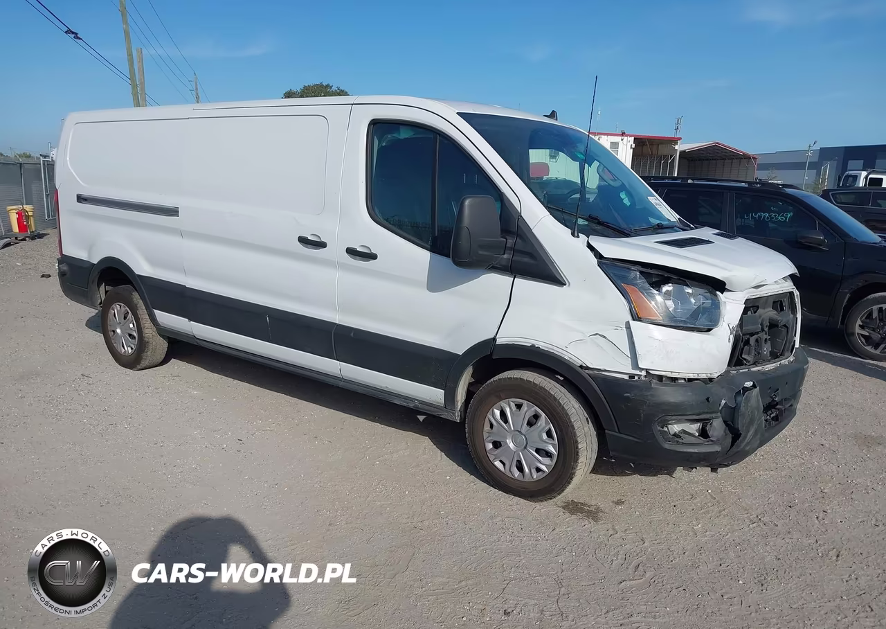 2022 Ford E-Transit-350