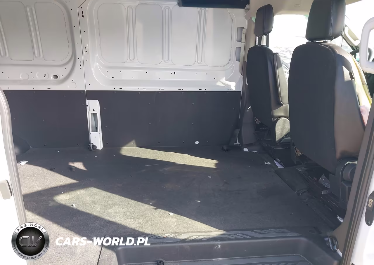 2022 Ford E-Transit-350 VIN:1FTBW1YK1NKA80357 - 8