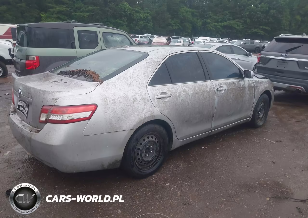 2010 Toyota Camry VIN:4T1BF3EK4AU537978 - 4