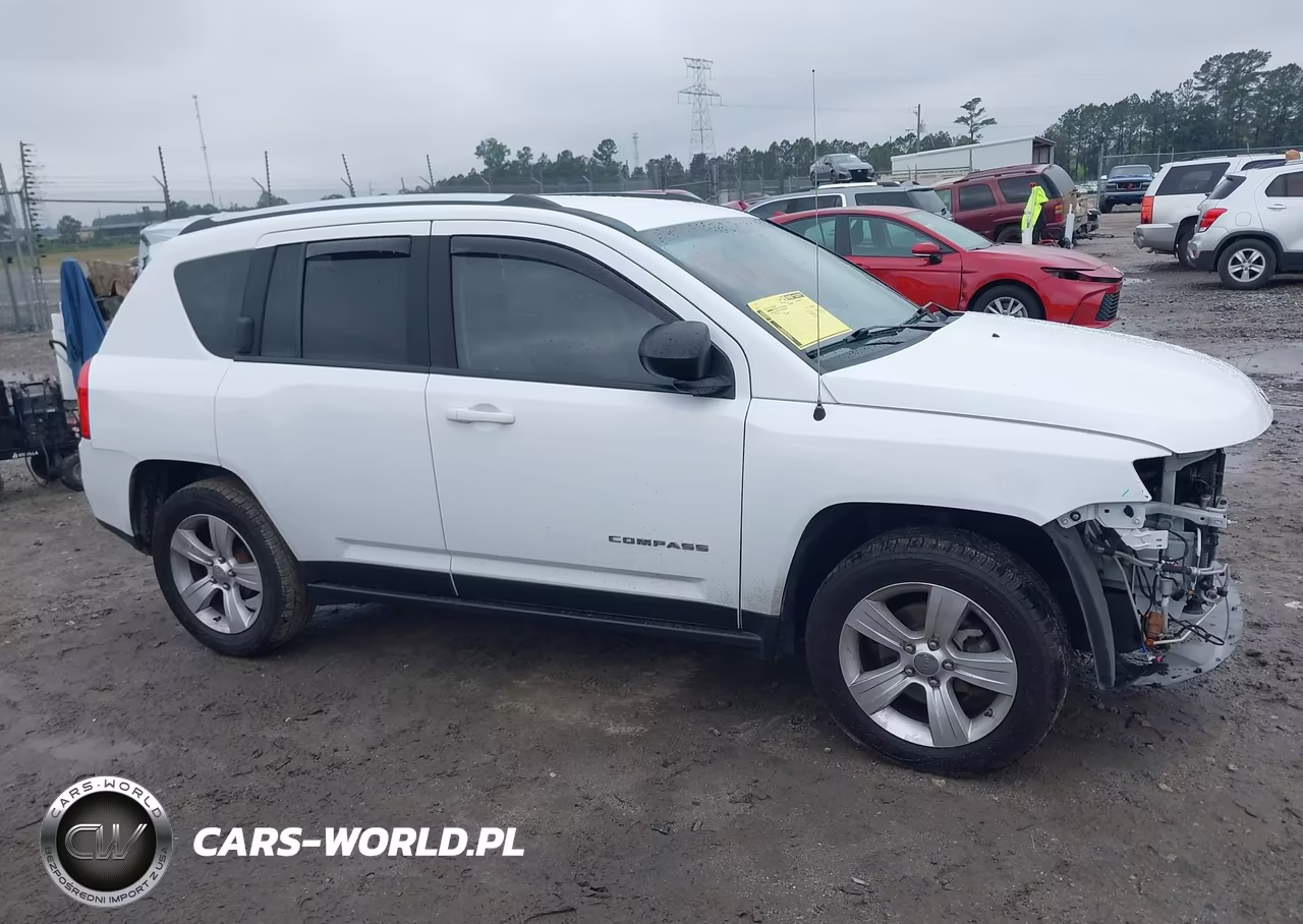2012 Jeep Compass Latitude VIN:1C4NJCEA6CD686452 - 13