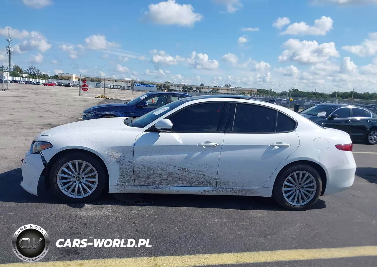2023 Alfa Romeo Giulia Sprint Rwd VIN:ZARFAMAN4P7671011 - 14