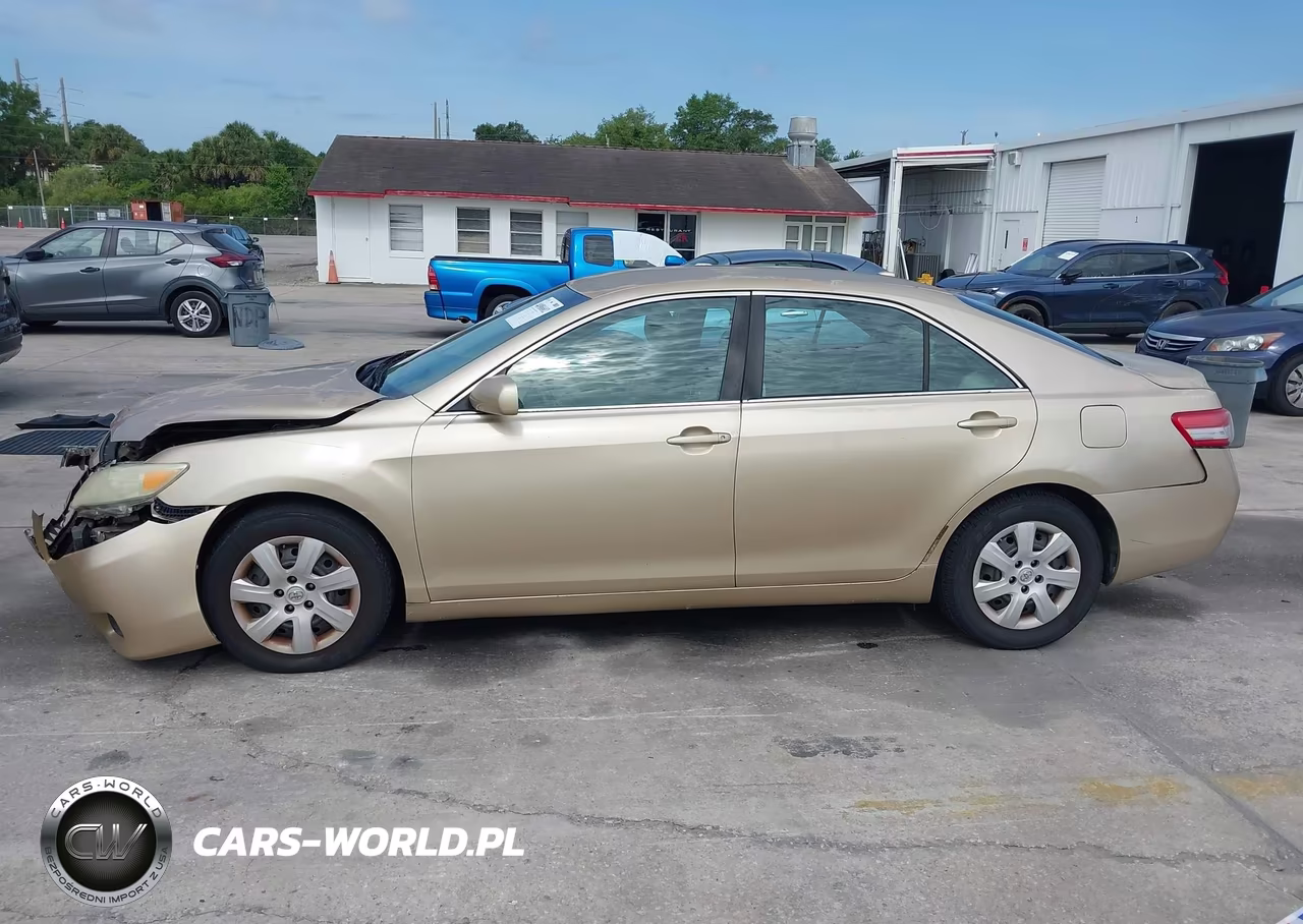 2010 Toyota Camry Le VIN:4T1BF3EK8AU571132 - 14