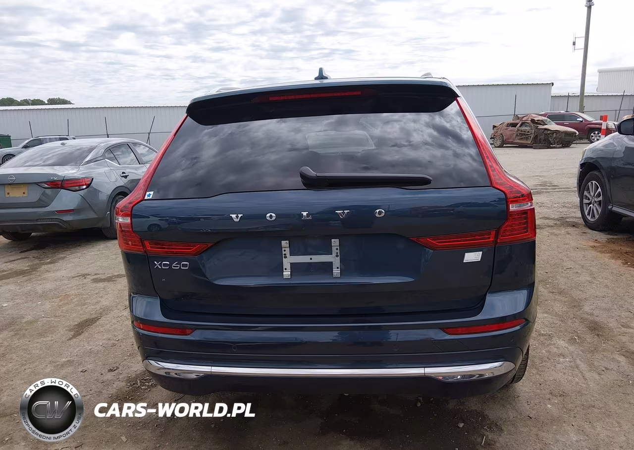2023 Volvo Xc60 Recharge Plug-In Hybrid T8 Plus Bright Theme VIN:YV4H60DN6P1289510 - 17