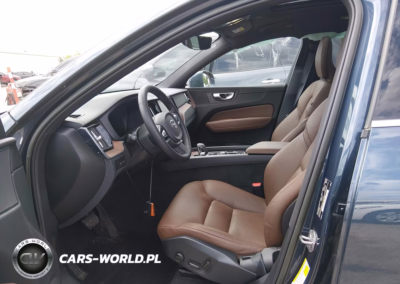 2023 Volvo Xc60 Recharge Plug-In Hybrid T8 Plus Bright Theme VIN:YV4H60DN6P1289510 - 5