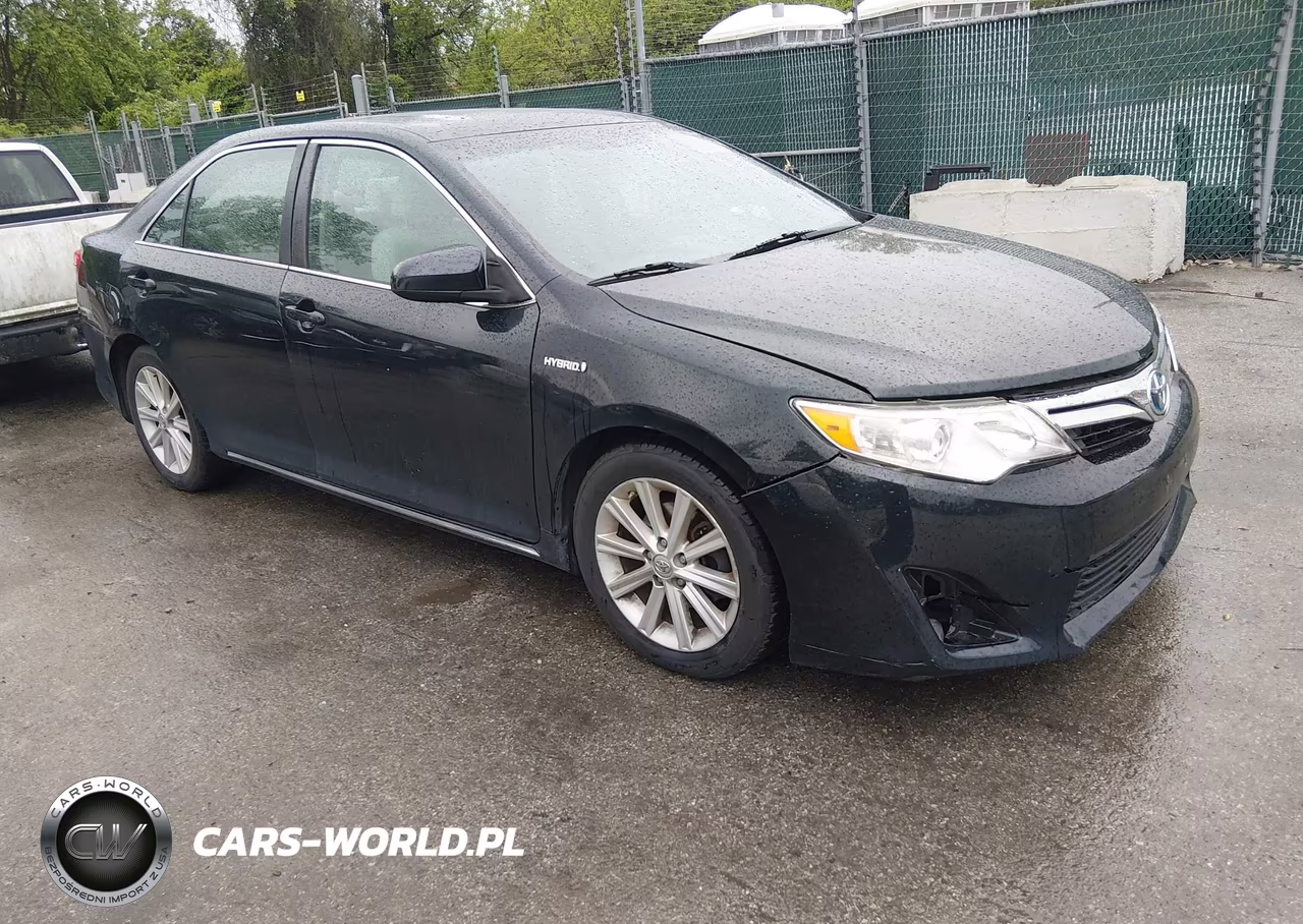 2013 Toyota Camry Hybrid Xle