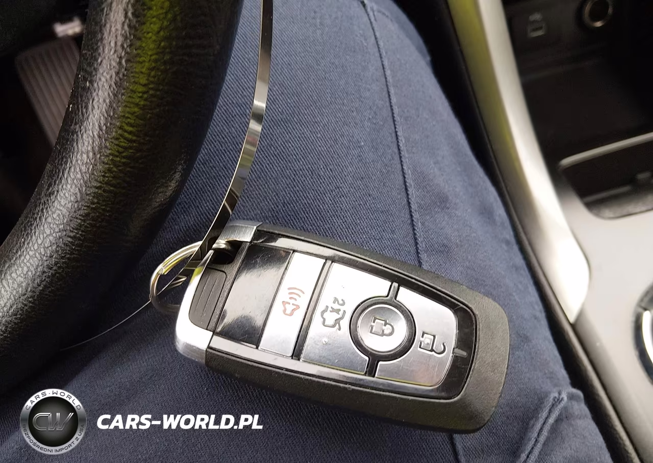 2018 Ford Fusion Hybrid S VIN:3FA6P0UU2JR254383 - 11