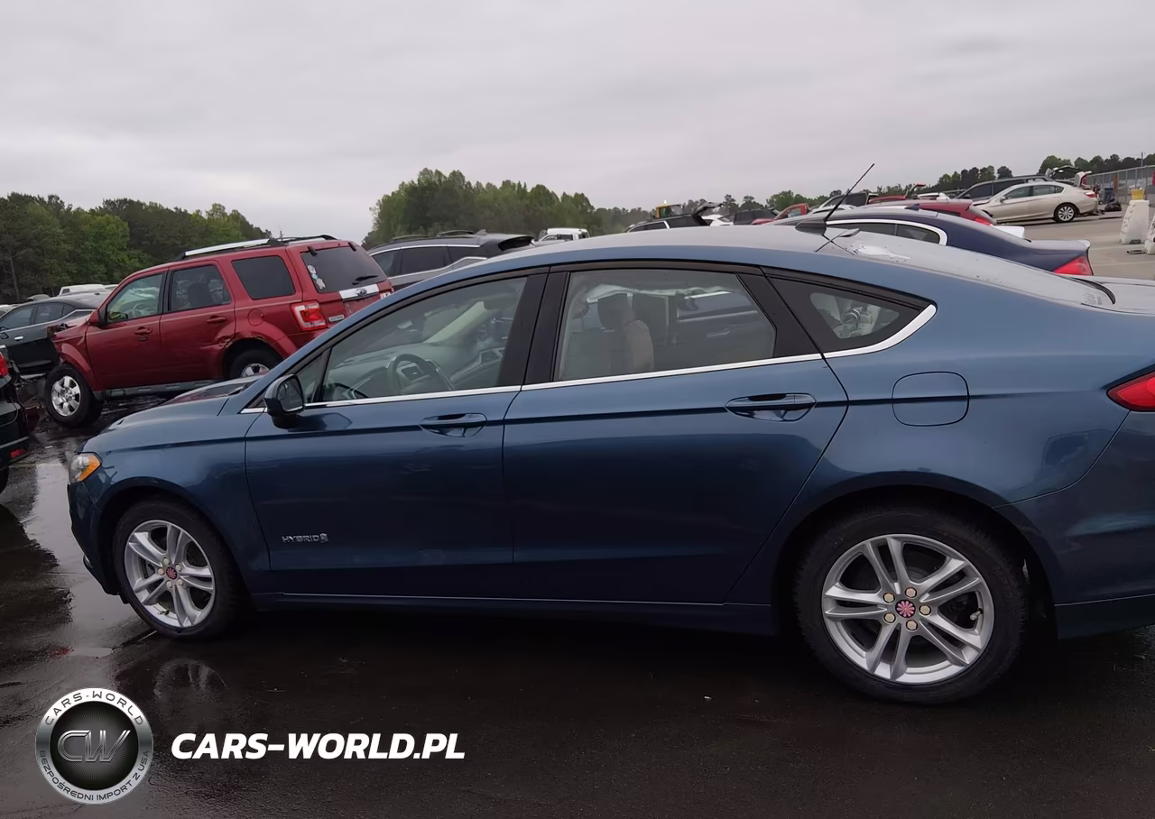 2018 Ford Fusion Hybrid S VIN:3FA6P0UU2JR254383 - 14