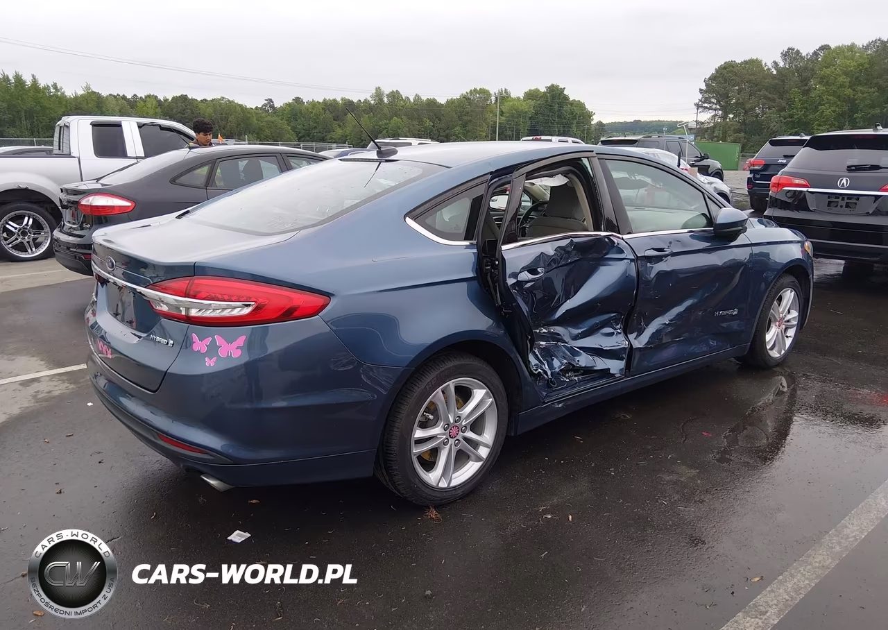 2018 Ford Fusion Hybrid S VIN:3FA6P0UU2JR254383 - 4