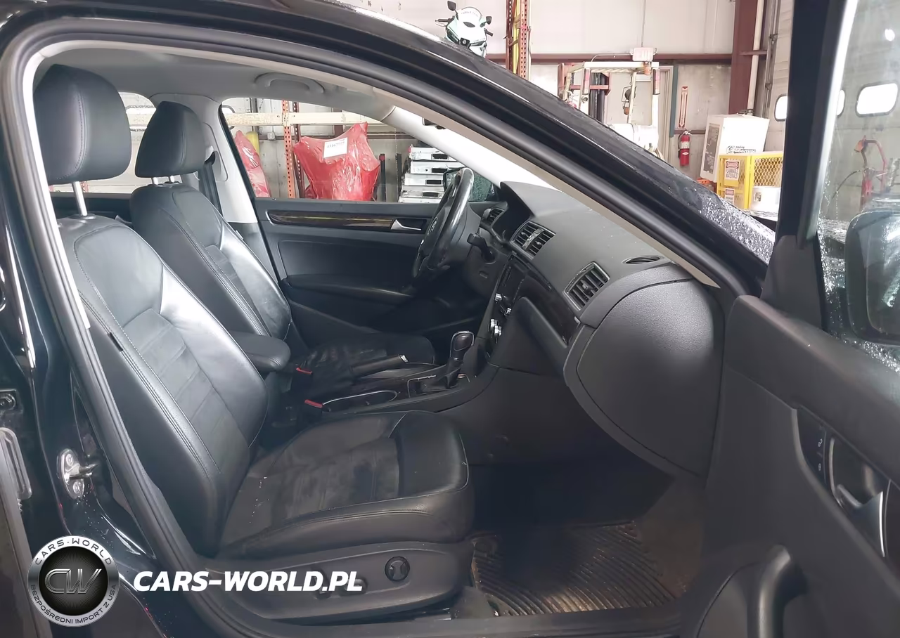 2014 Volkswagen Passat 2.0L Tdi Sel Premium VIN:1VWCN7A33EC042827 - 5