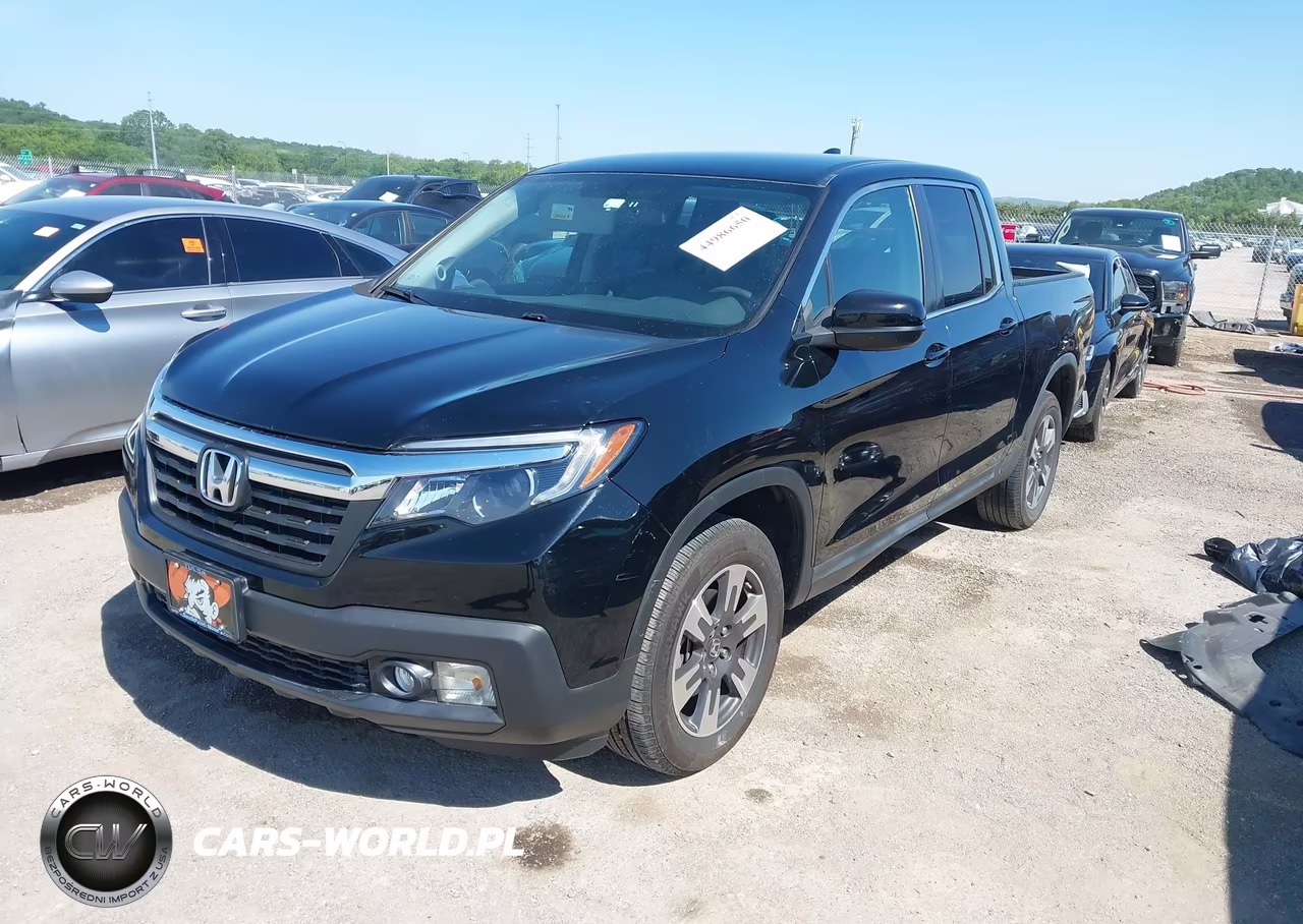 2017 Honda Ridgeline Rtl VIN:5FPYK3F57HB030389 - 2