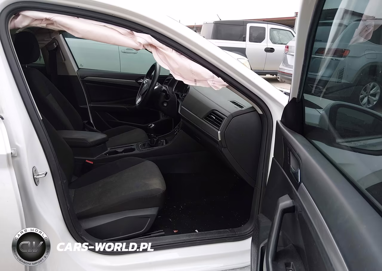 2021 Volkswagen Jetta 1.4T R-Line-1.4T S VIN:3VWN57BU8MM104056 - 5