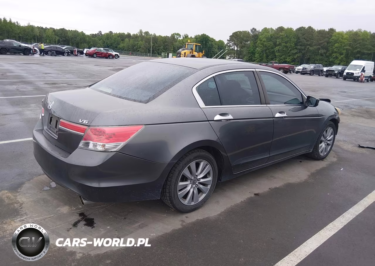 2011 Honda Accord 3.5 Ex VIN:1HGCP3F79BA010832 - 4