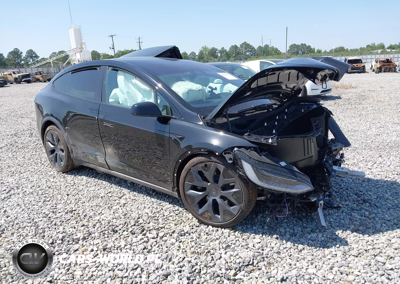2026 Tesla Model X All-Wheel Drive – zdjęcie 1 z 17