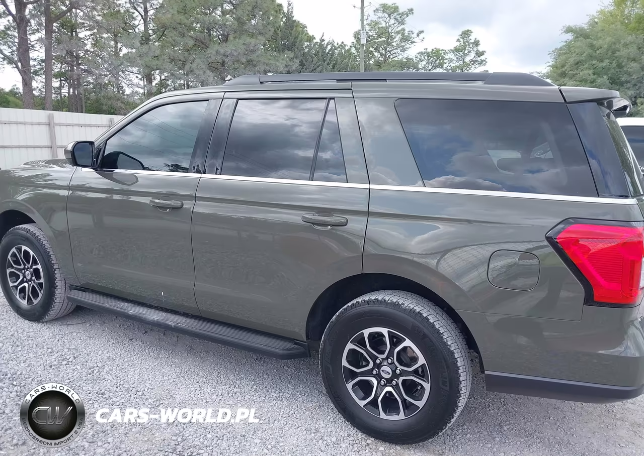 2024 Ford Expedition Xlt VIN:1FMJU1J84REA73029 - 14