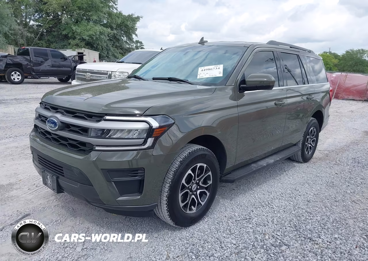 2024 Ford Expedition Xlt VIN:1FMJU1J84REA73029 - 2