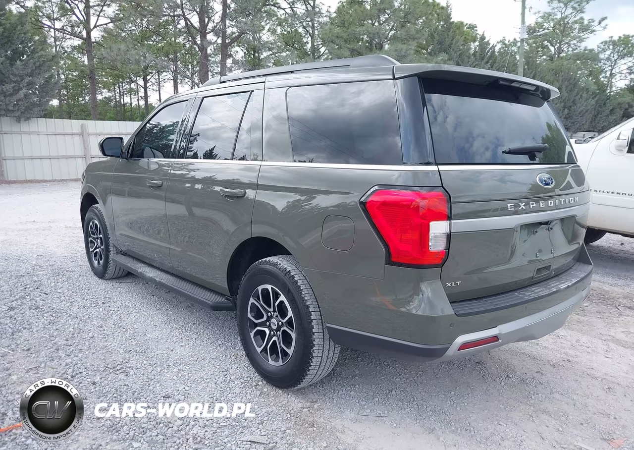 2024 Ford Expedition Xlt VIN:1FMJU1J84REA73029 - 3