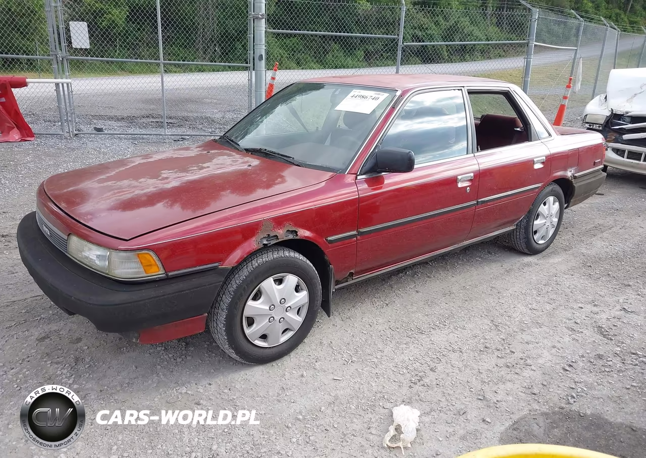 1989 Toyota Camry Dlx VIN:JT2SV21E9K3372222 - 2