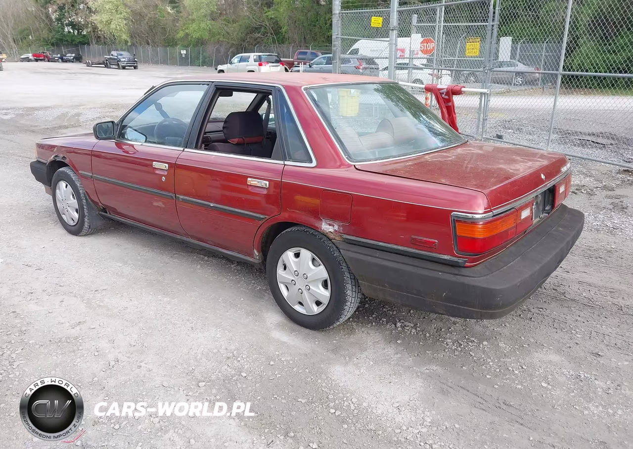 1989 Toyota Camry Dlx VIN:JT2SV21E9K3372222 - 3