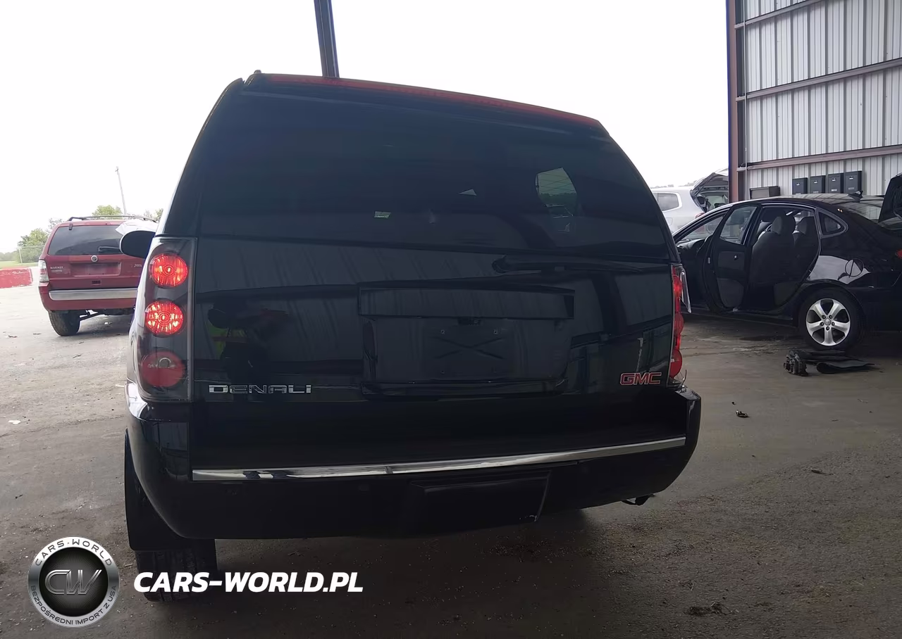 2014 GMC Yukon Denali VIN:1GKS2EEF5ER215135 - 17