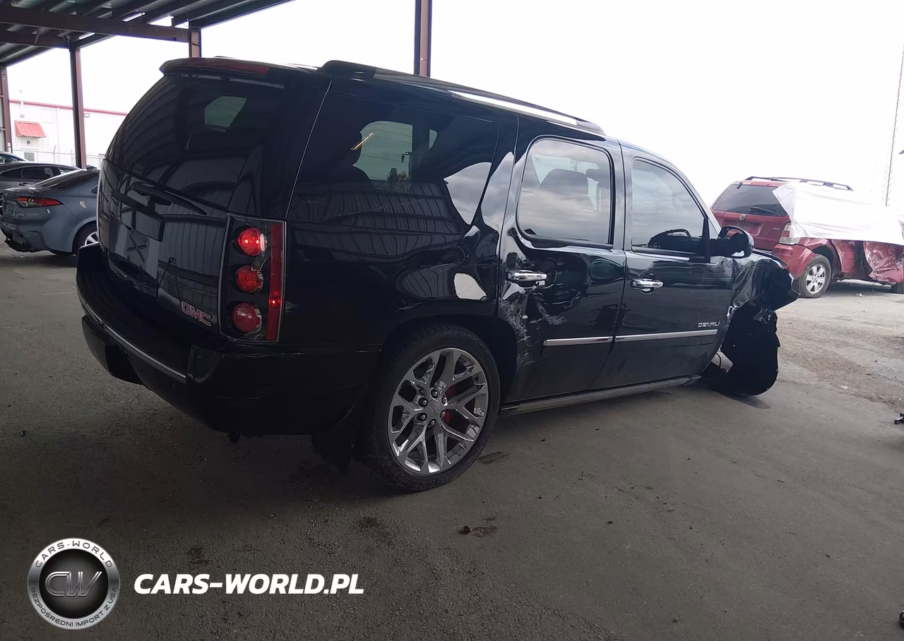 2014 GMC Yukon Denali VIN:1GKS2EEF5ER215135 - 4