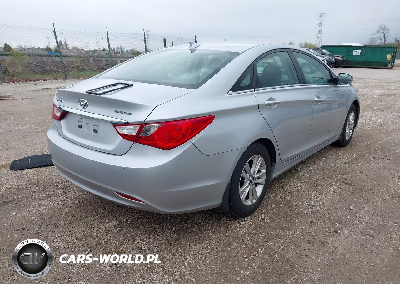 2013 Hyundai Sonata Gls VIN:5NPEB4AC8DH790835 - 4