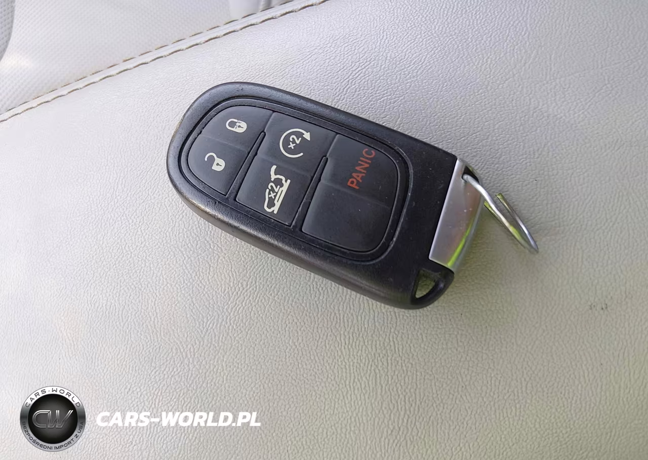 2020 Jeep Cherokee Limited Fwd VIN:1C4PJLDB1LD538566 - 11