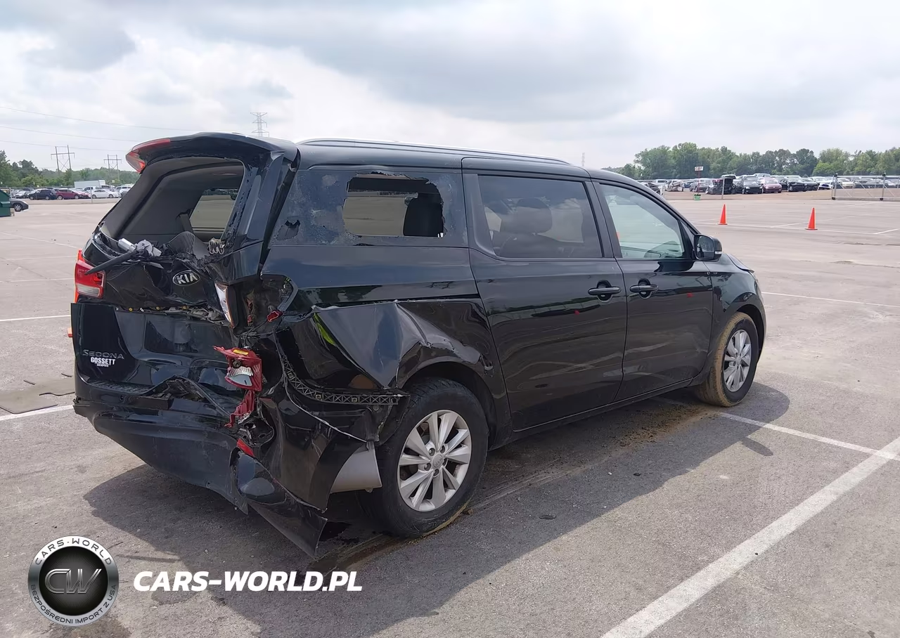 2017 Kia Sedona Lx VIN:KNDMB5C16H6253894 - 4