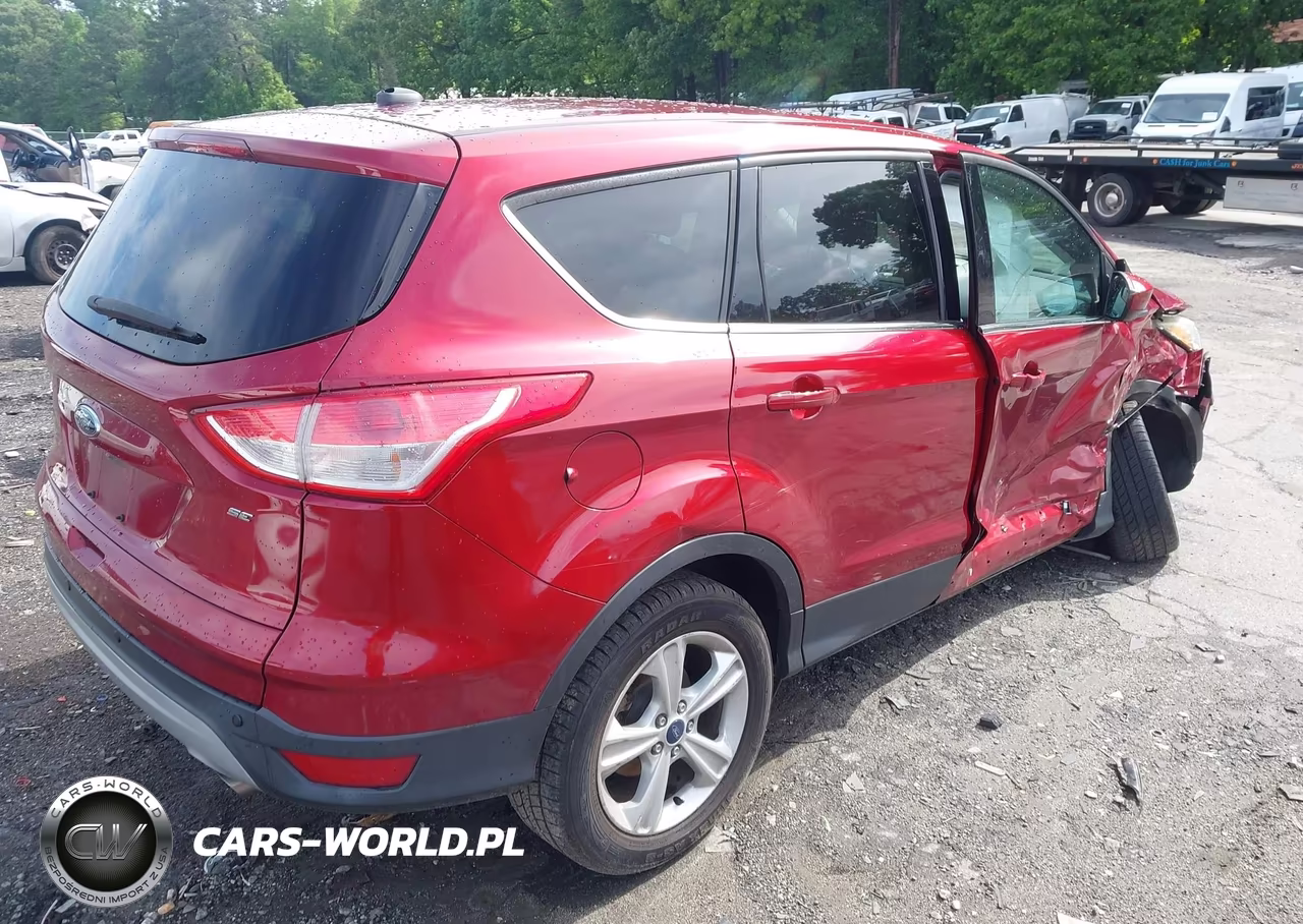 2015 Ford Escape Se VIN:1FMCU0G76FUB68386 - 4