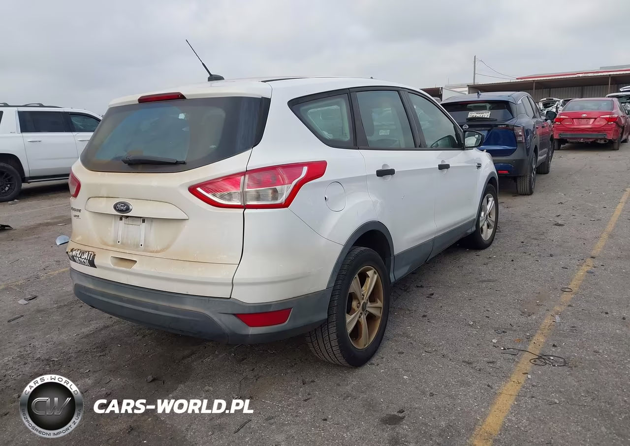 2014 Ford Escape S VIN:1FMCU0F74EUE53667 - 4