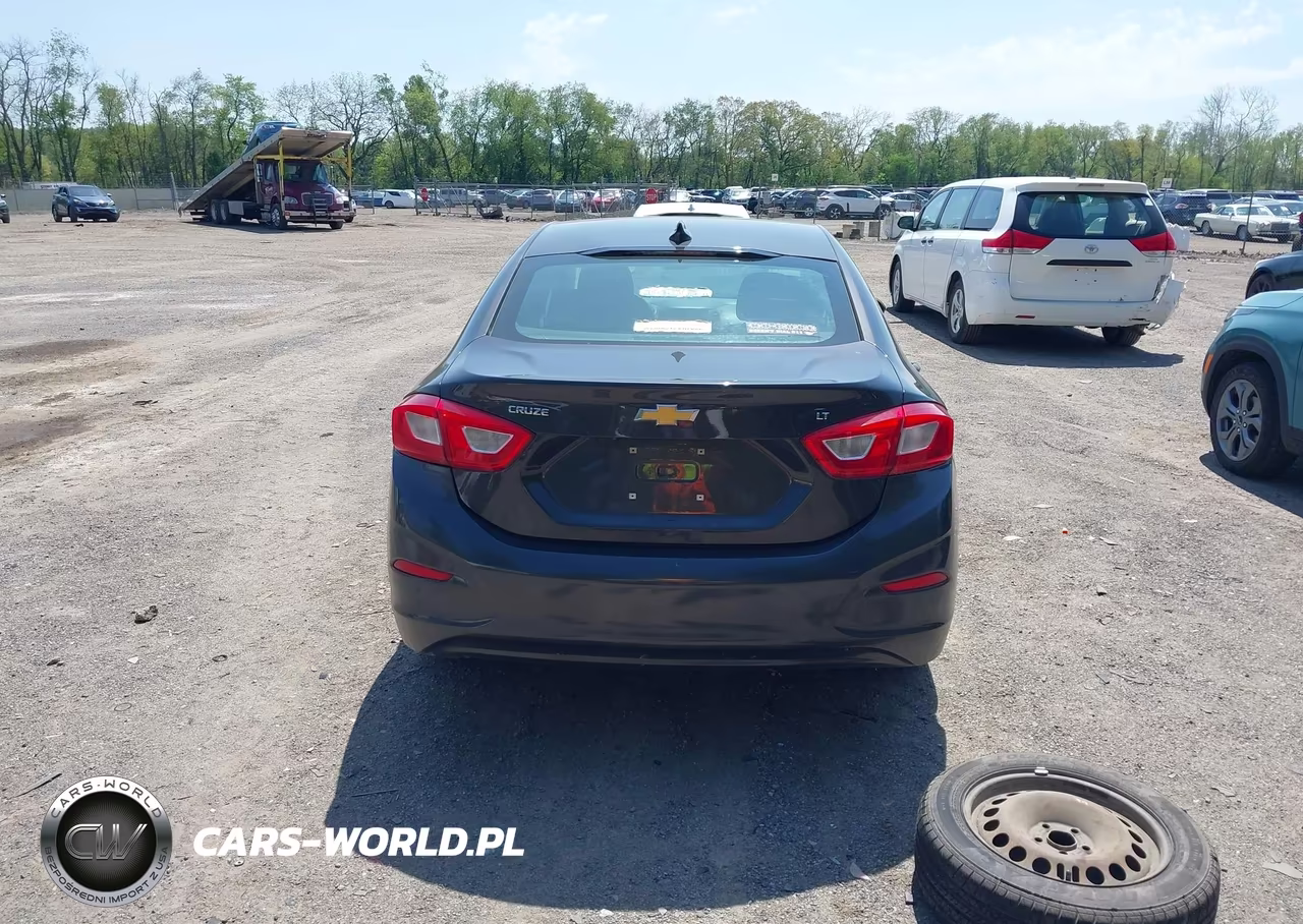 2017 Chevrolet Cruze Lt Auto VIN:1G1BE5SM3H7104145 - 17