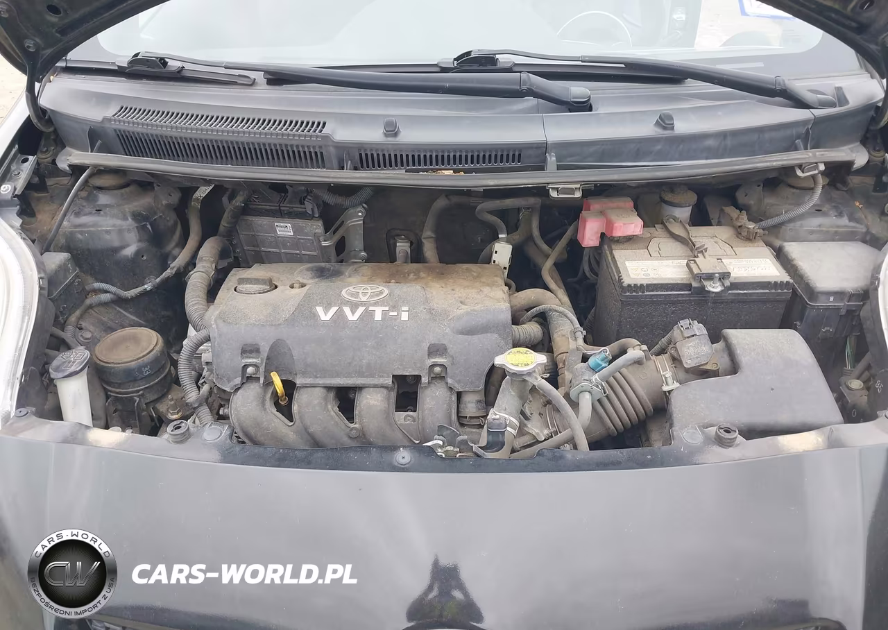 2010 Toyota Yaris VIN:JTDJT4K38A5318060 - 10