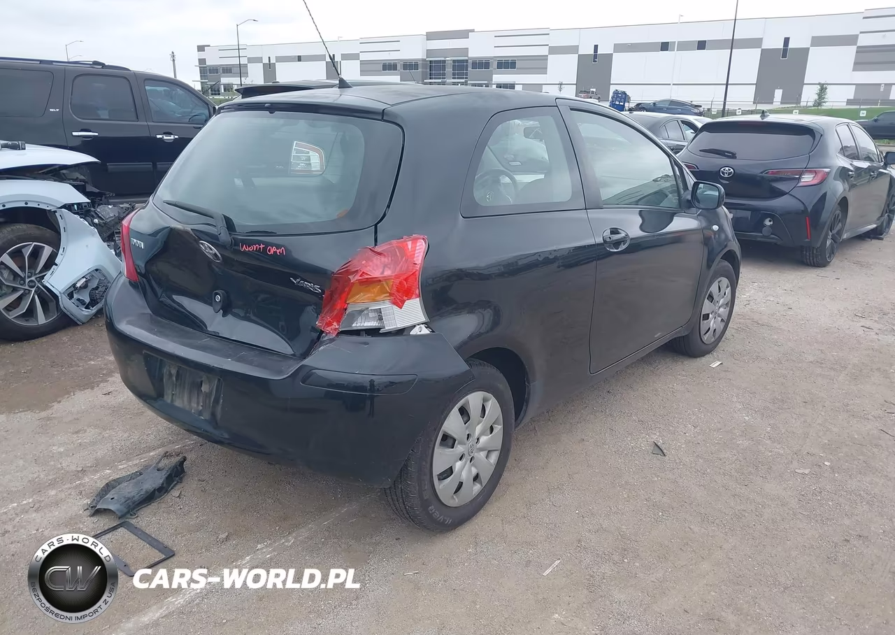 2010 Toyota Yaris VIN:JTDJT4K38A5318060 - 4