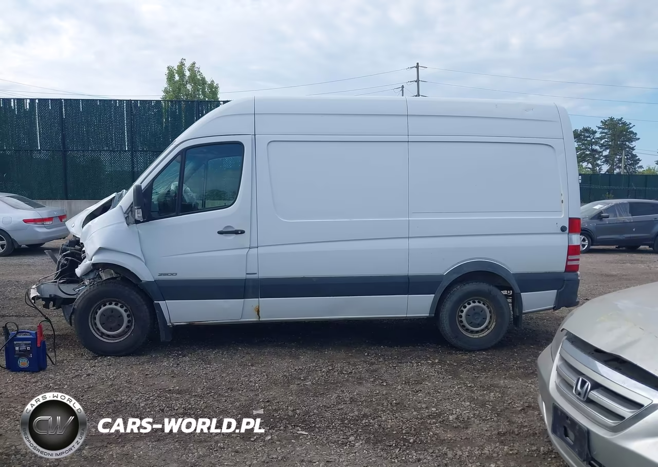 2014 Mercedes-Benz Sprinter 2500 Normal Roof VIN:WD3PE7DC5E5936892 - 14