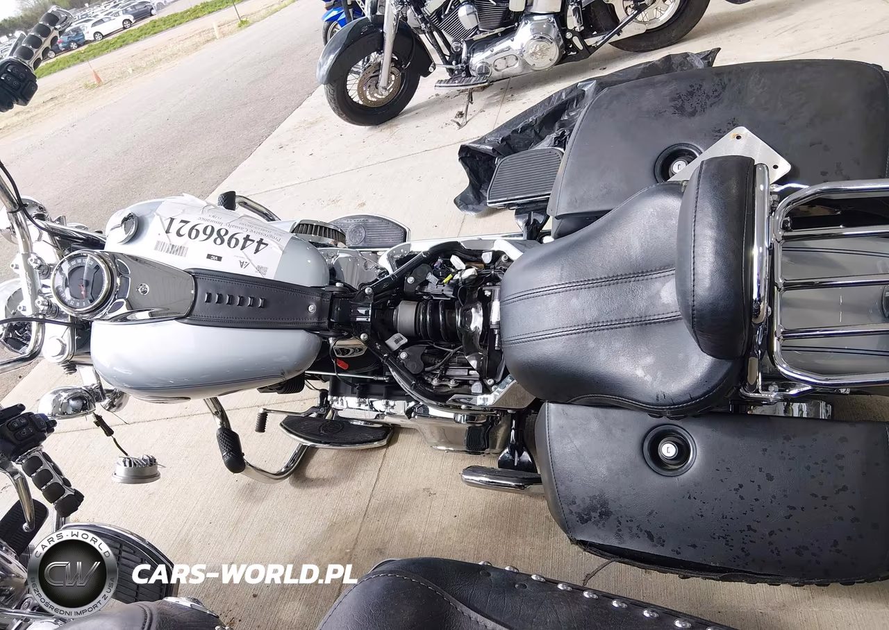 2023 Harley-Davidson Flhcs VIN:1HD1YBK10PB049355 - 14