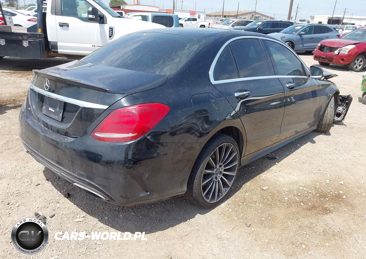 2015 Mercedes-Benz C 300 Sport VIN:55SWF4JB1FU053234 - 4