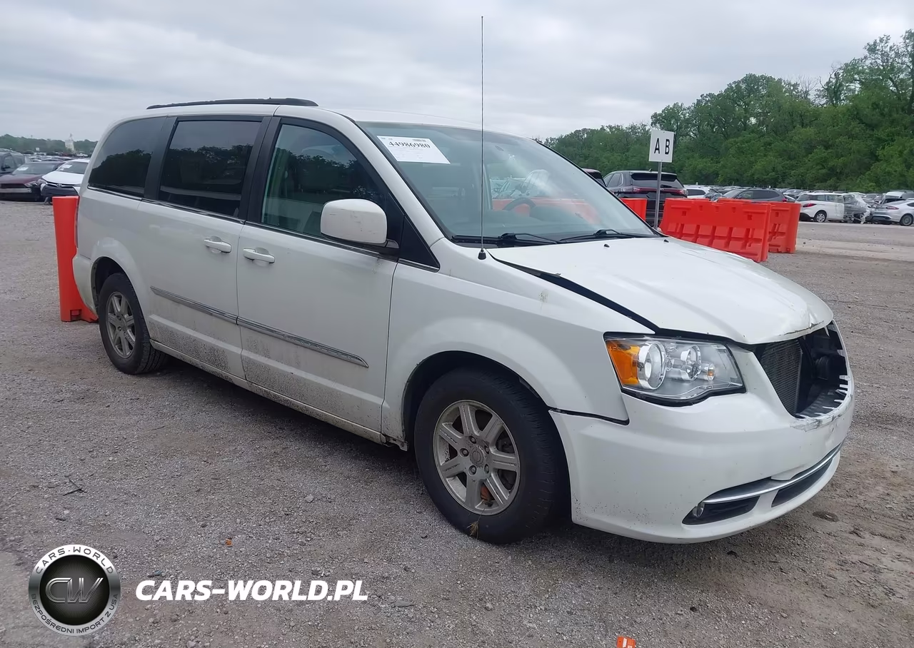 2012 Chrysler Town & Country Touring