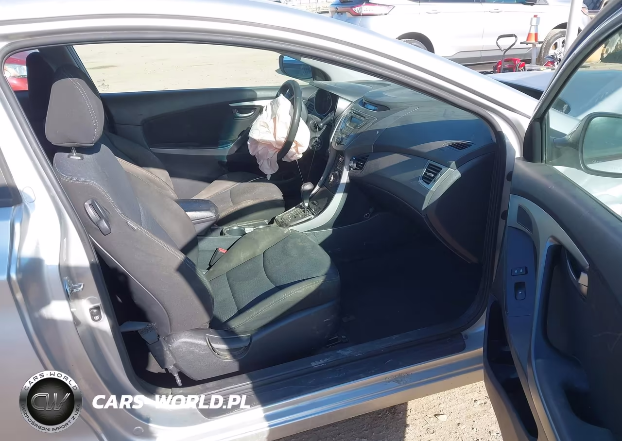 2013 Hyundai Elantra Gs VIN:KMHDH6AE6DU000540 - 5