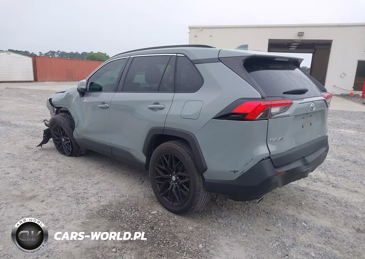 2021 Toyota Rav4 Xle Premium VIN:2T3C1RFV7MW173632 - 3