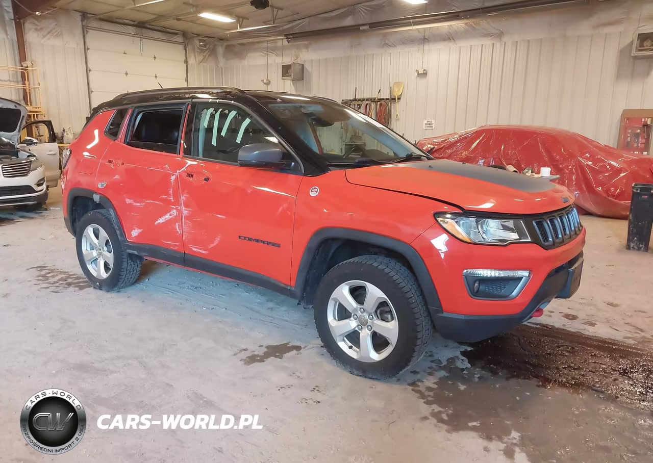 2017 Jeep New Compass Trailhawk 4X4 – zdjęcie 1 z 16