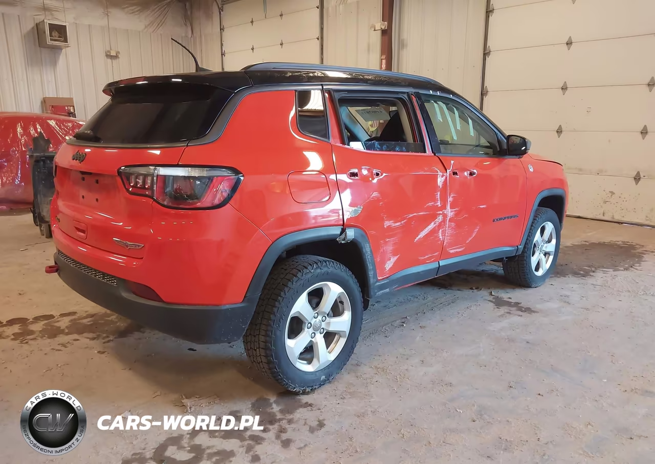 2017 Jeep New Compass Trailhawk 4X4 VIN:3C4NJDDB5HT624056 - 4